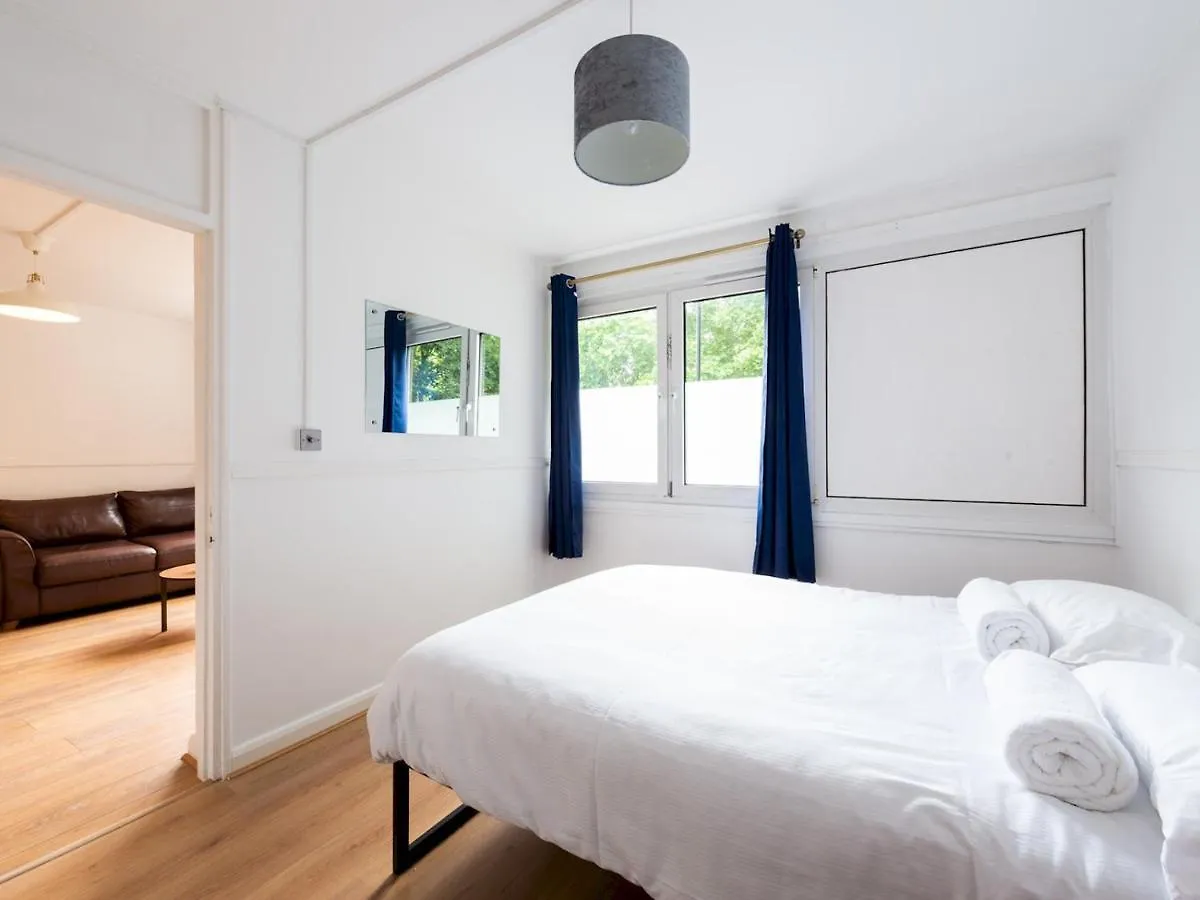 Sootheus - Cosy Surrey Quays Apartment London 0*,  United Kingdom