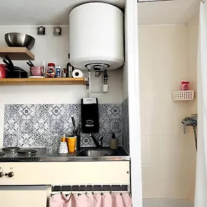 cute-marais-private-studio-for-2-apartment.fr-paris.fr/